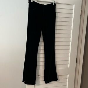 Like new Forever 21 velvet flair leg pants. Size M, pockets on front & back.